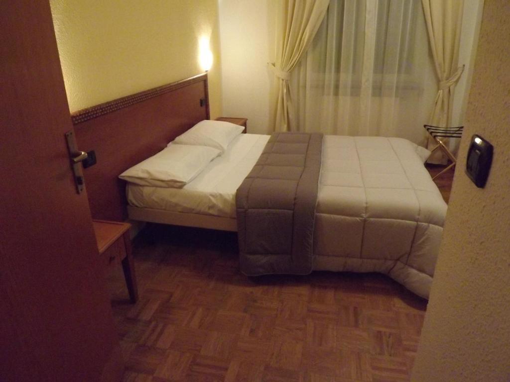 Hotel La Chance Saint-Vincent Cameră foto
